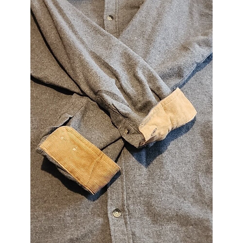 Legendary Whitetails Shirt Sz.  L Gray The Original Buck Camp Corduroy Cuff - Picture 6 of 9